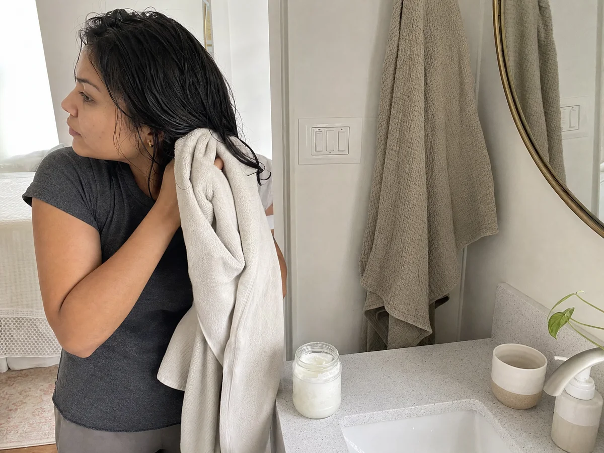 8 coconut oil mistakes that are ruining your hair